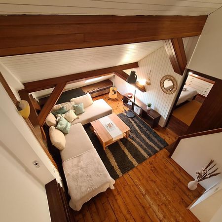 Old Town Cabin Apartment Zagabria Esterno foto