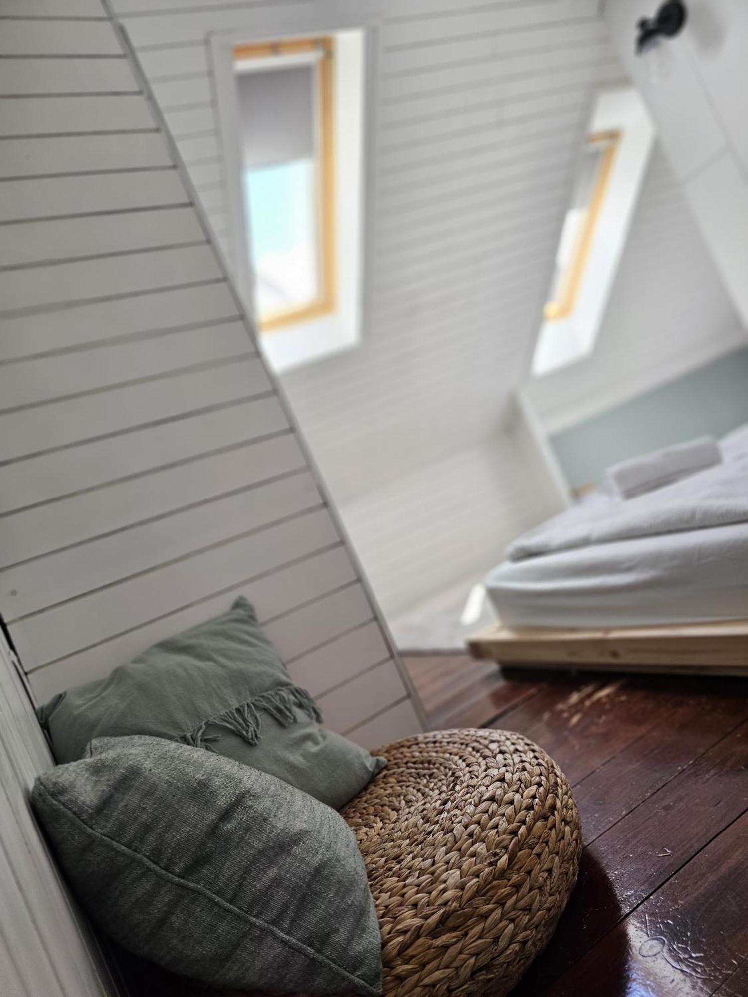 Old Town Cabin Apartment Zagabria Esterno foto