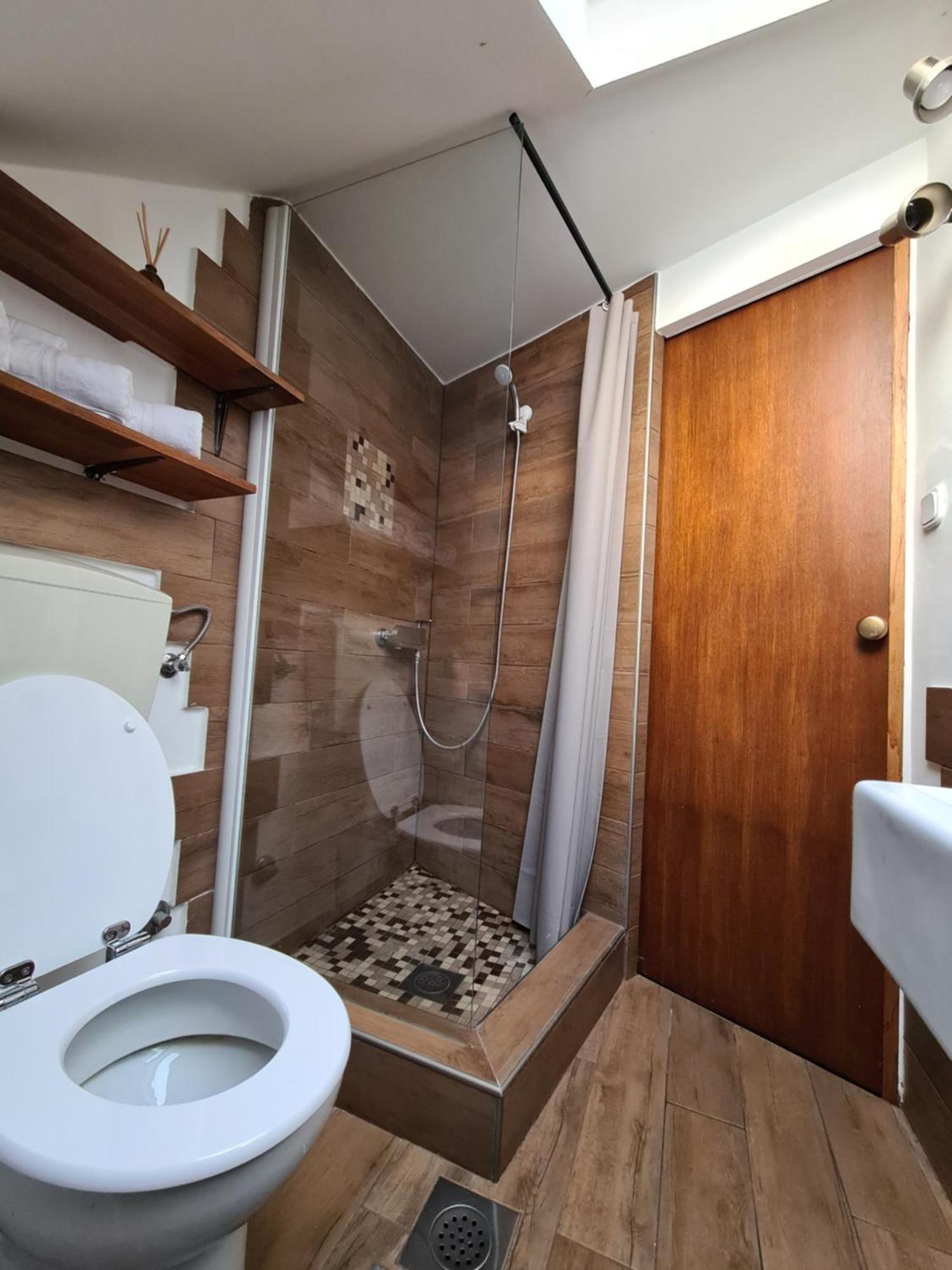 Old Town Cabin Apartment Zagabria Esterno foto
