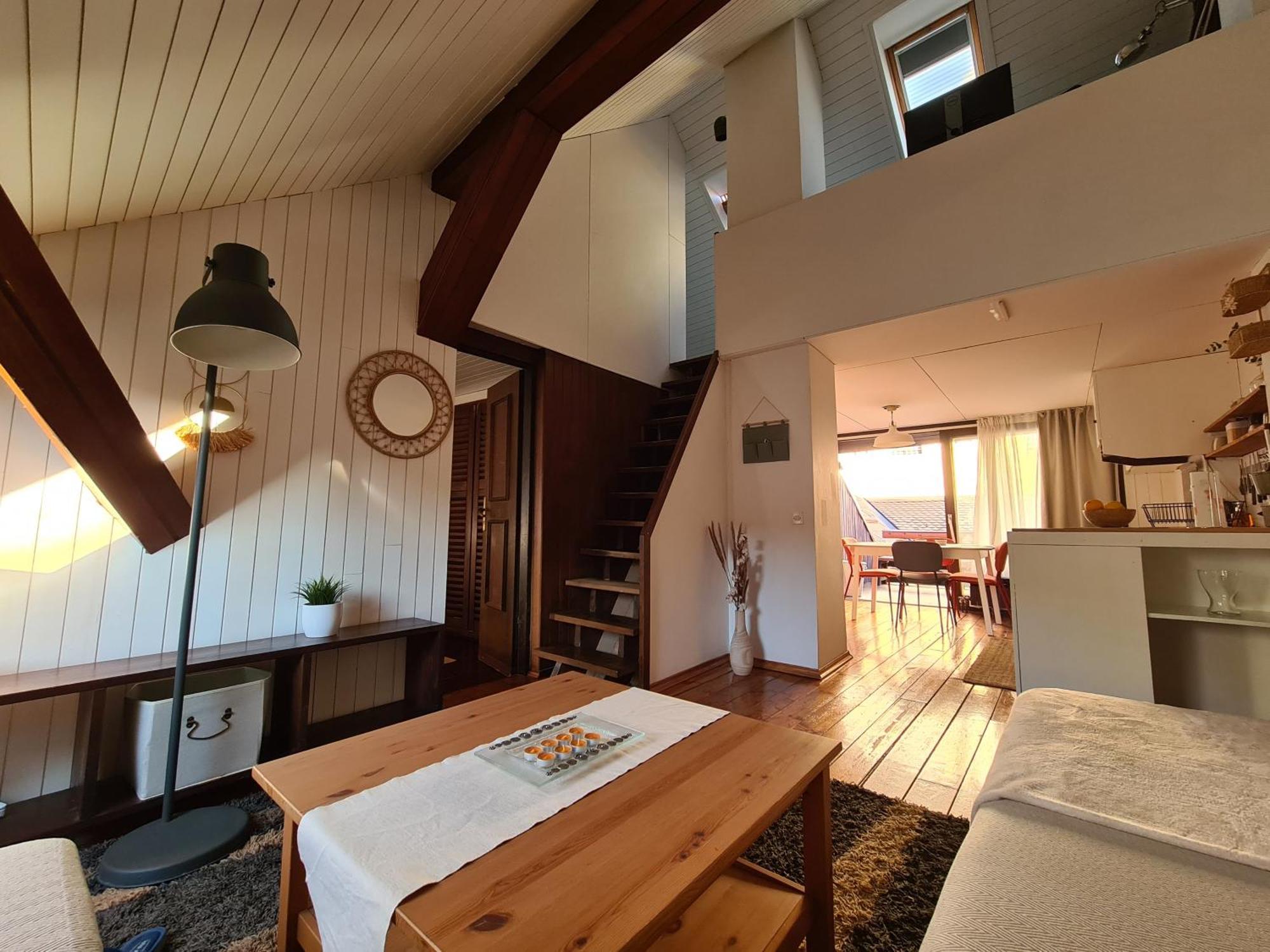Old Town Cabin Apartment Zagabria Esterno foto